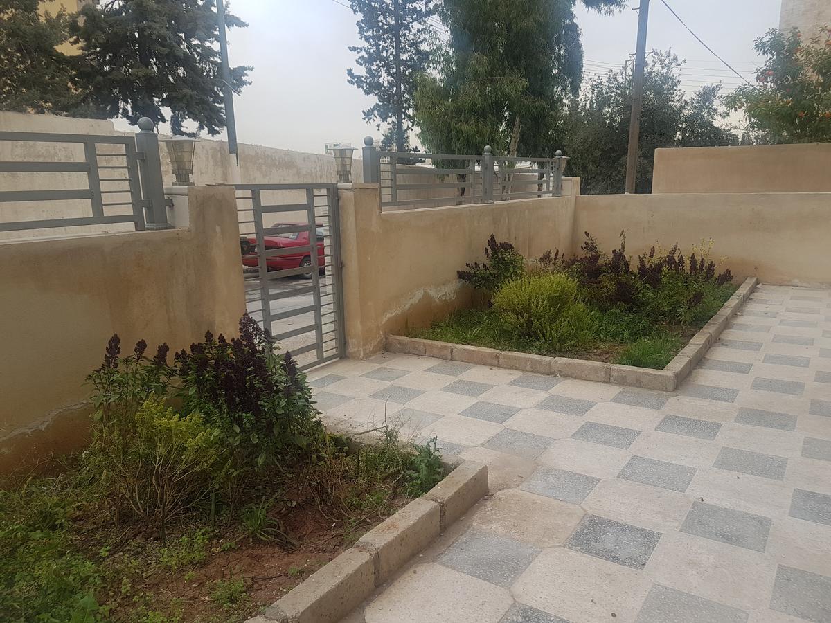 Evana Apartments Amman Exterior photo